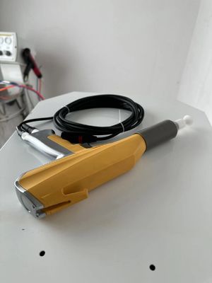 Vacuum Portable Powder Coating Gun Efisiensi Tinggi Electrostatic Powder Spray Gun